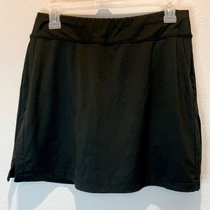 Athleta Semi-Fitted Skort, Black, size: 10
